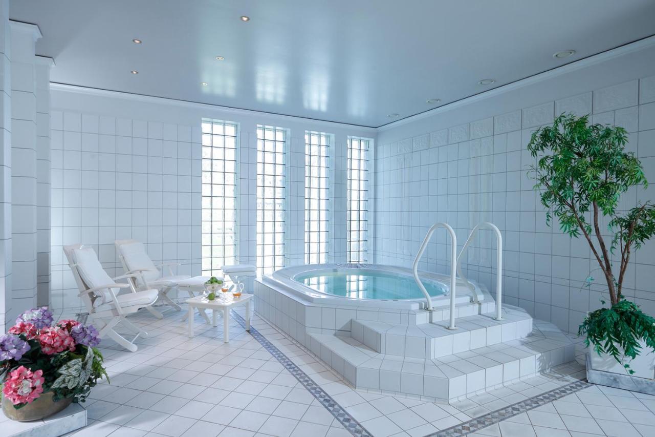 Romantik Hotel Gebhards Gottingen Exterior photo
